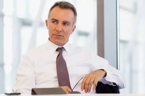 Mann im Büro